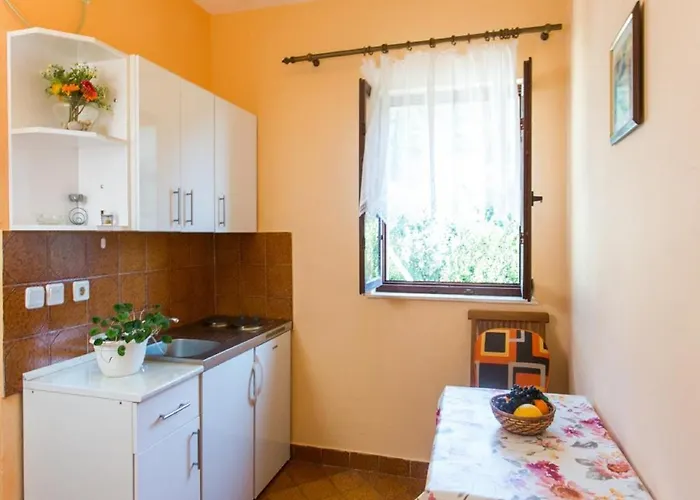 아파트 Neve - One-bedroom With Balcony And Sea View