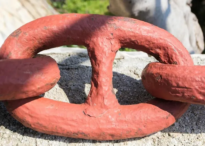 Neve - One-bedroom With Balcony And Sea View 아파트