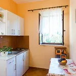 شقة Neve - One-bedroom With Balcony And Sea View