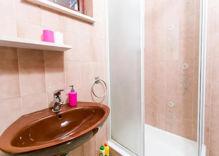 Neve - One-bedroom With Balcony And Sea View *